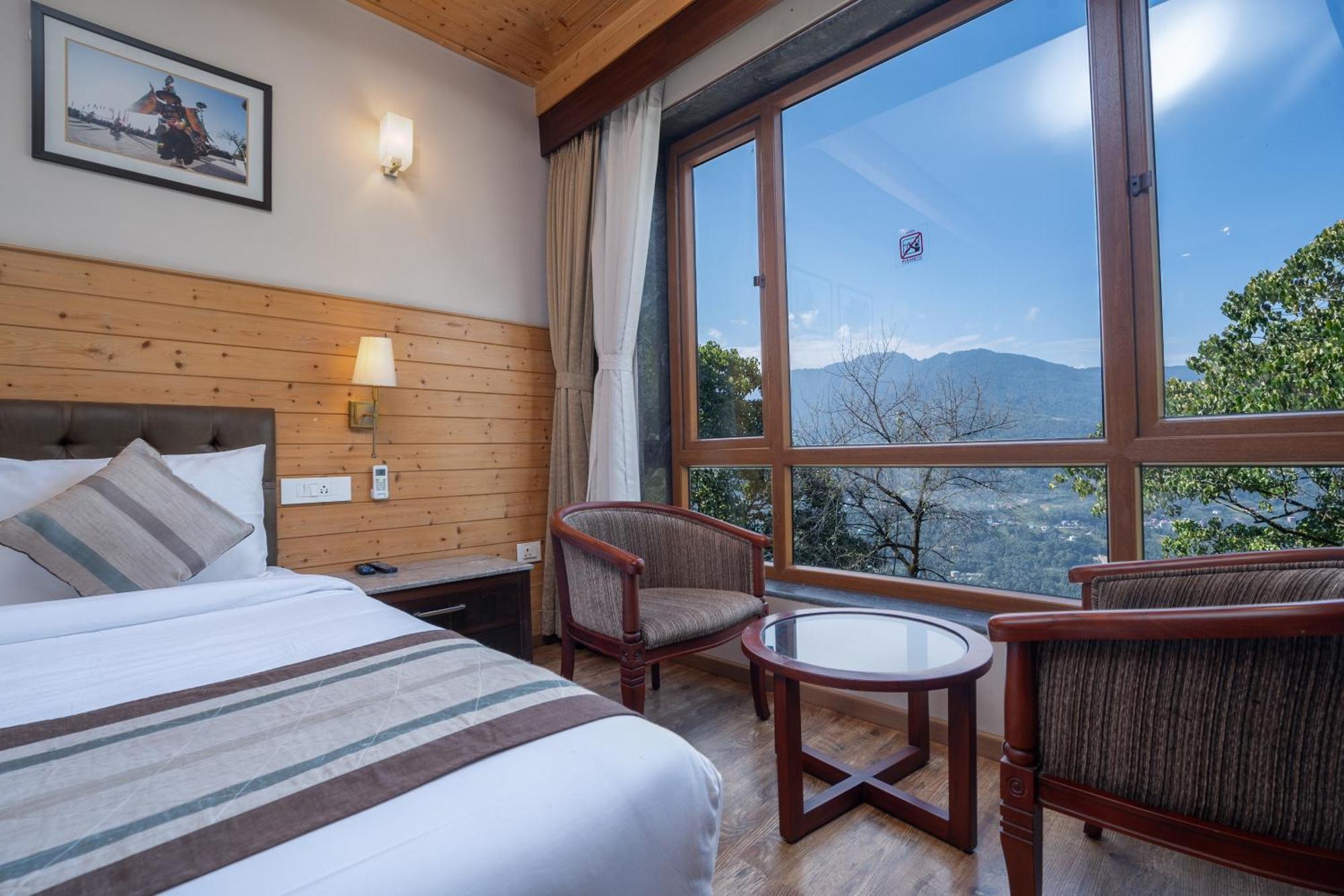 Summit Alpine Abode Hotel 5 Mins From Mg Marg Gangtok Extérieur photo