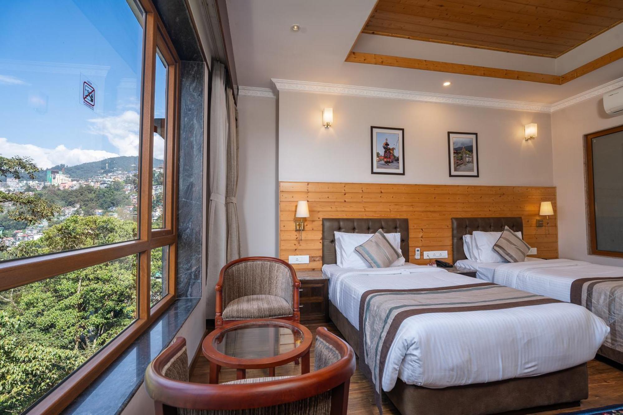 Summit Alpine Abode Hotel 5 Mins From Mg Marg Gangtok Extérieur photo